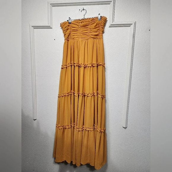 Lulu's Extraordinary Aura Marigold Yellow Ruched Tiered Maxi Dress M Wedding - Picture 8 of 8